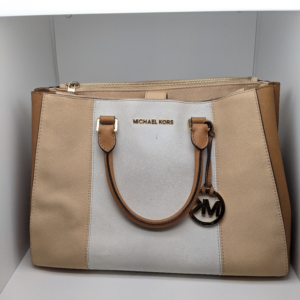 Michael Kors bag